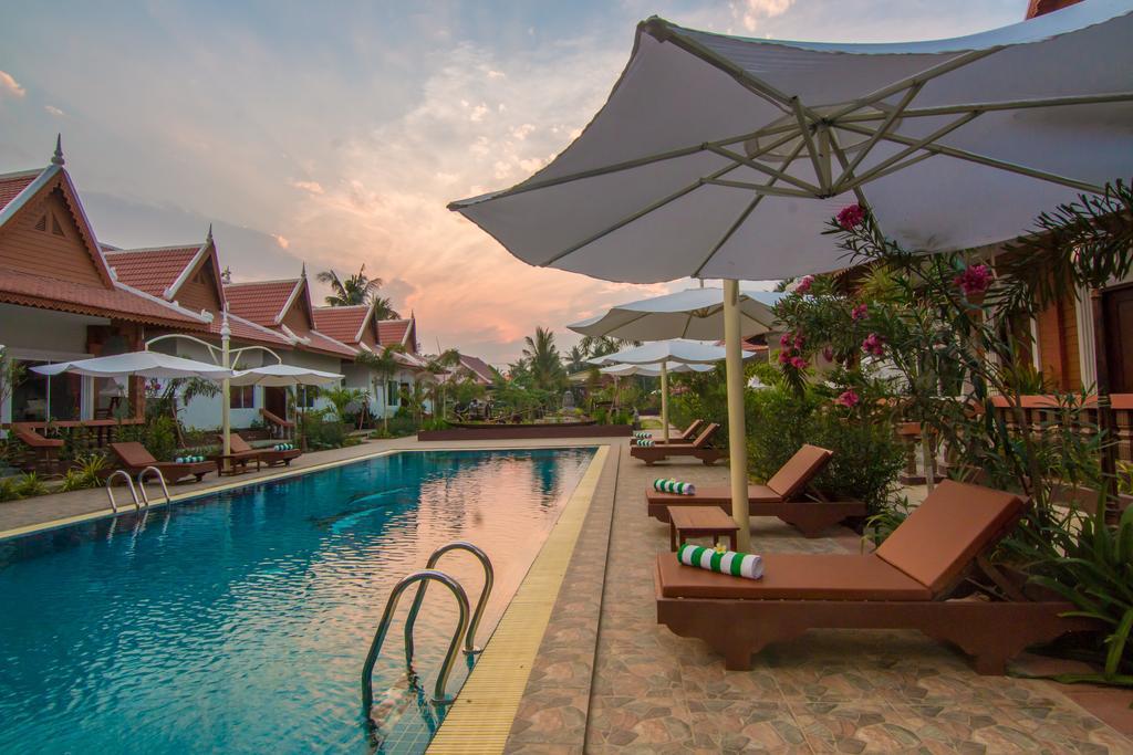 Ravorn Villa Boutique Батамбанг Екстериор снимка